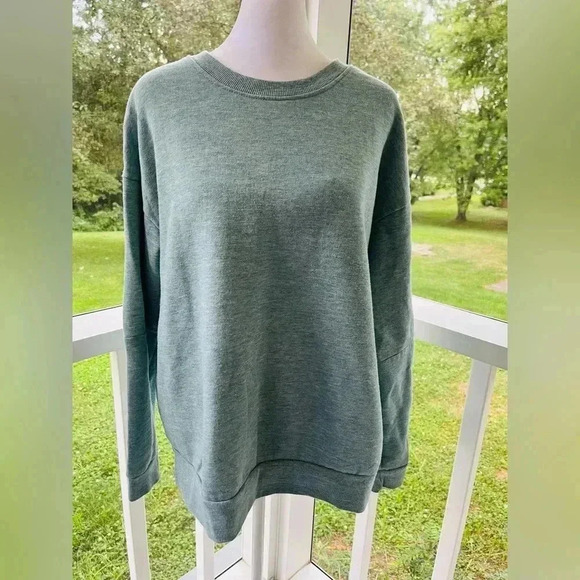 Athletic apparel ultra soft mint green sweatshirt size M - Picture 1 of 8